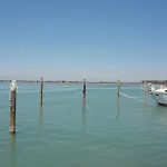 In 38283 Daire Bibione
